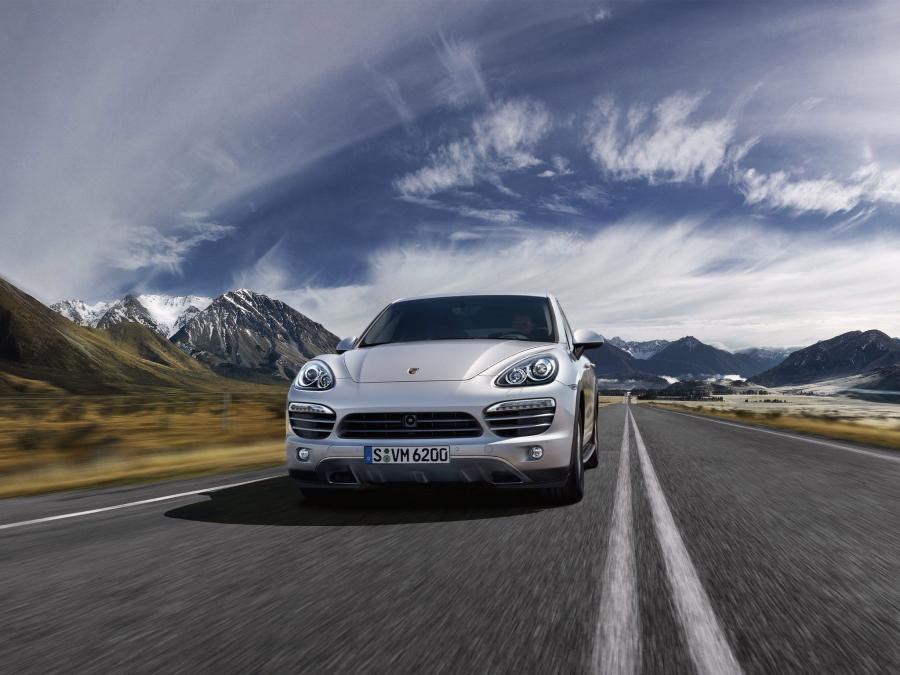  Porsche Cayenne 2011 года  (фото 62 из 107)